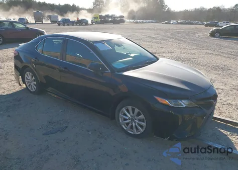 2019 Toyota Camry Se z USA, uszkodzony, nr VIN 4T1B11HK4KU808554